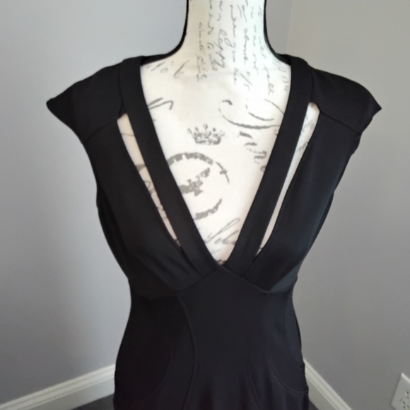 🎉 Host Pick 🎉 Zac by Zac Posen Joni Body-con Black Sheath Dress - S 4/6 - Picture 6 of 14
